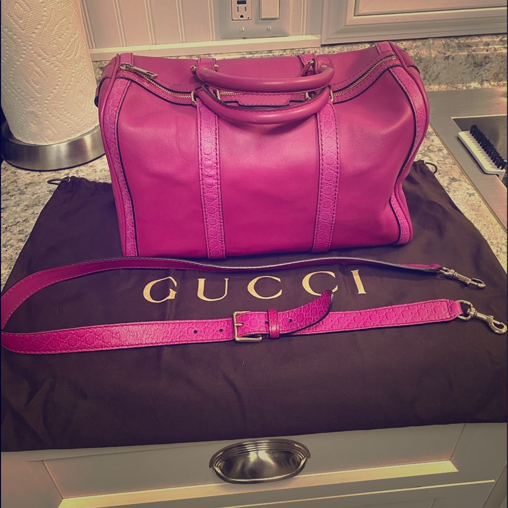 GUCCI
